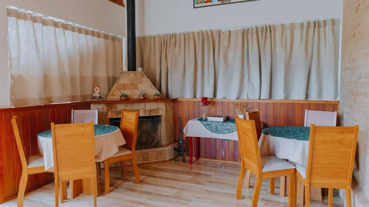 Pousada Araucaria Suites Campos do Jordao 0*,