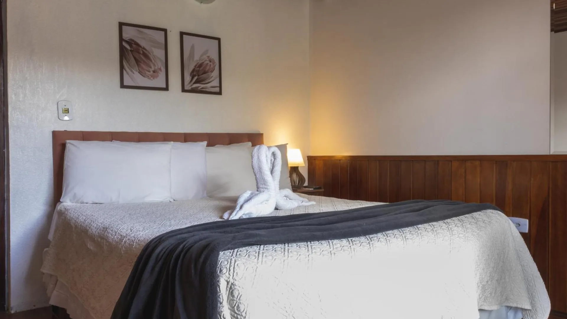 Guest house Pousada Araucaria Suites Campos do Jordao
