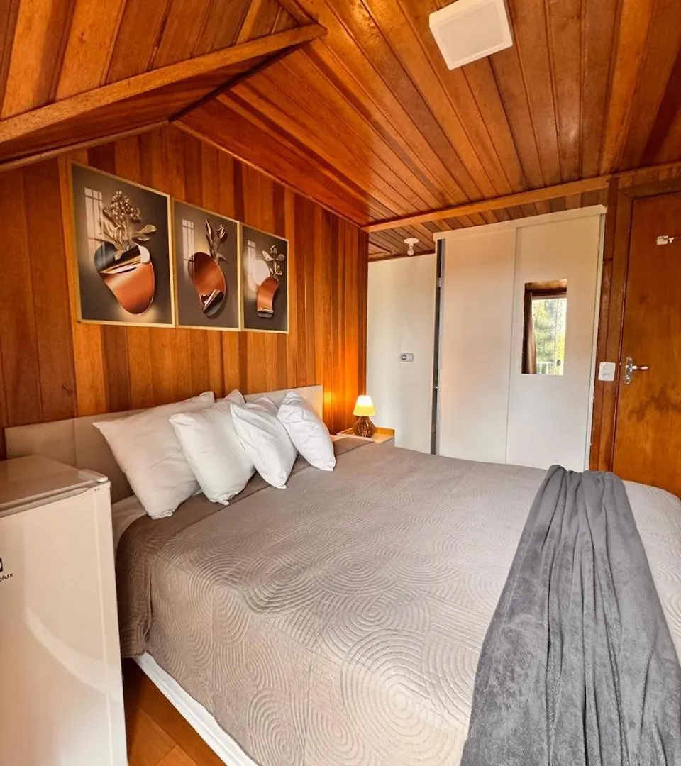 Pousada Araucaria Suites Campos do Jordao Guest house