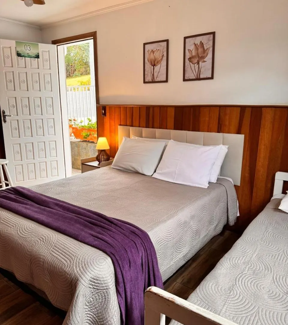 Guest house Pousada Araucaria Suites Campos do Jordao