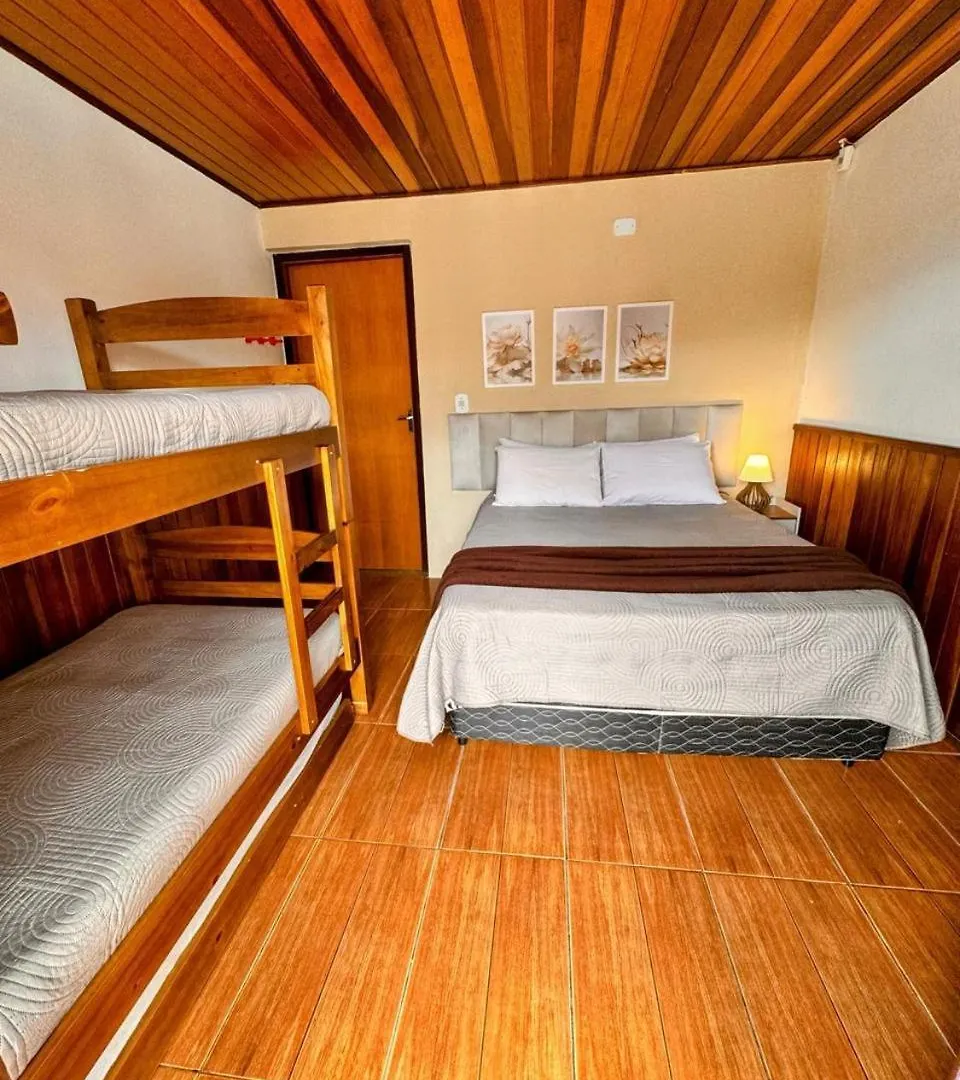Pousada Araucaria Suites Campos do Jordao 0*,