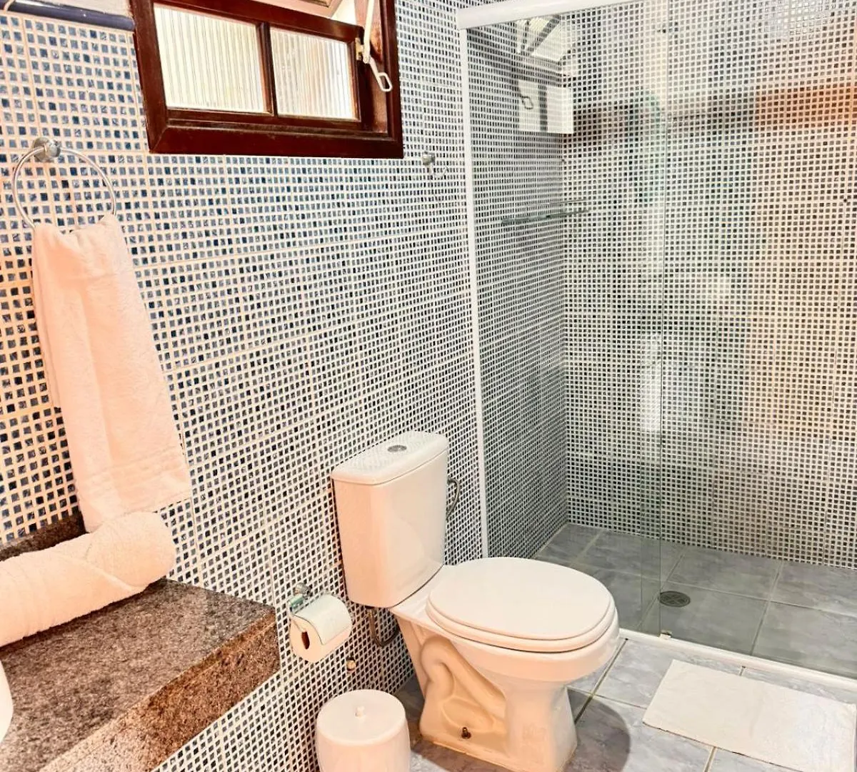 Pousada Araucaria Suites Campos do Jordao Guest house