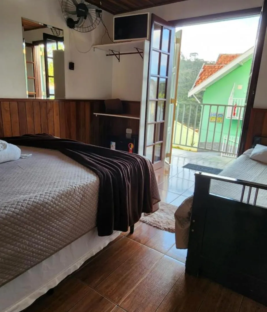 Casa de hóspedes Araucária Suítes Campos do Jordão